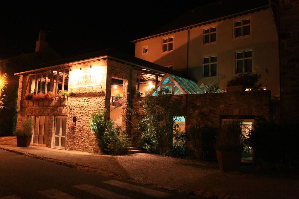 Photo of Outdoor in Sauveterre-de-Rouergue