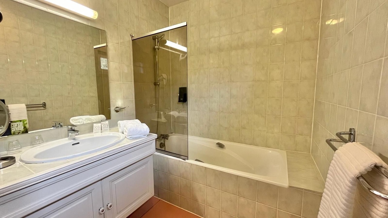 Photo of Bathroom in Gien