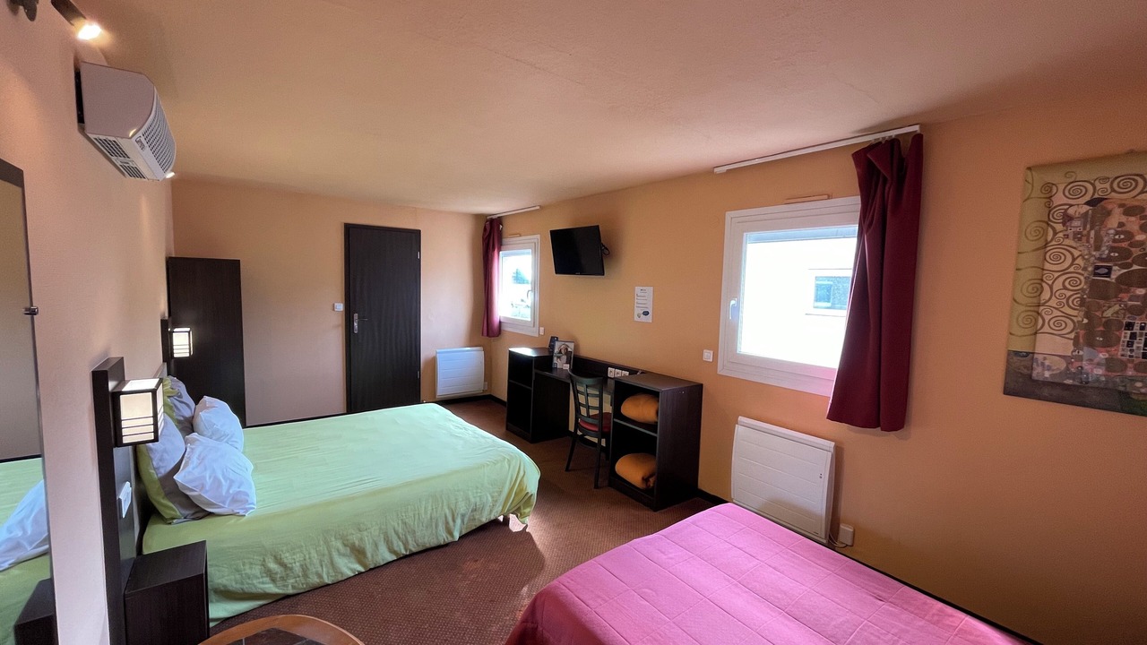 Photo of Bedroom in Fayet