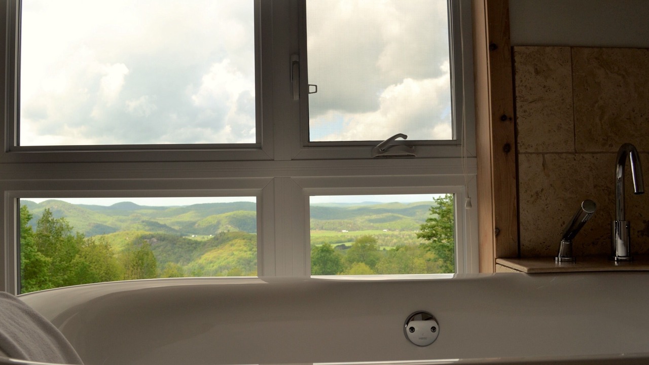 Photo of Bathroom in Grenville-sur-la-Rouge