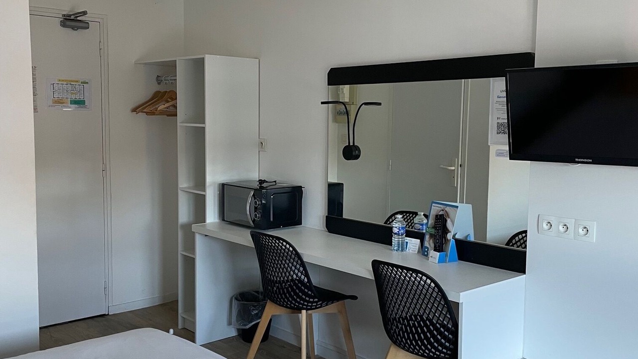 Photo of Bedroom in Cherbourg-en-Cotentin