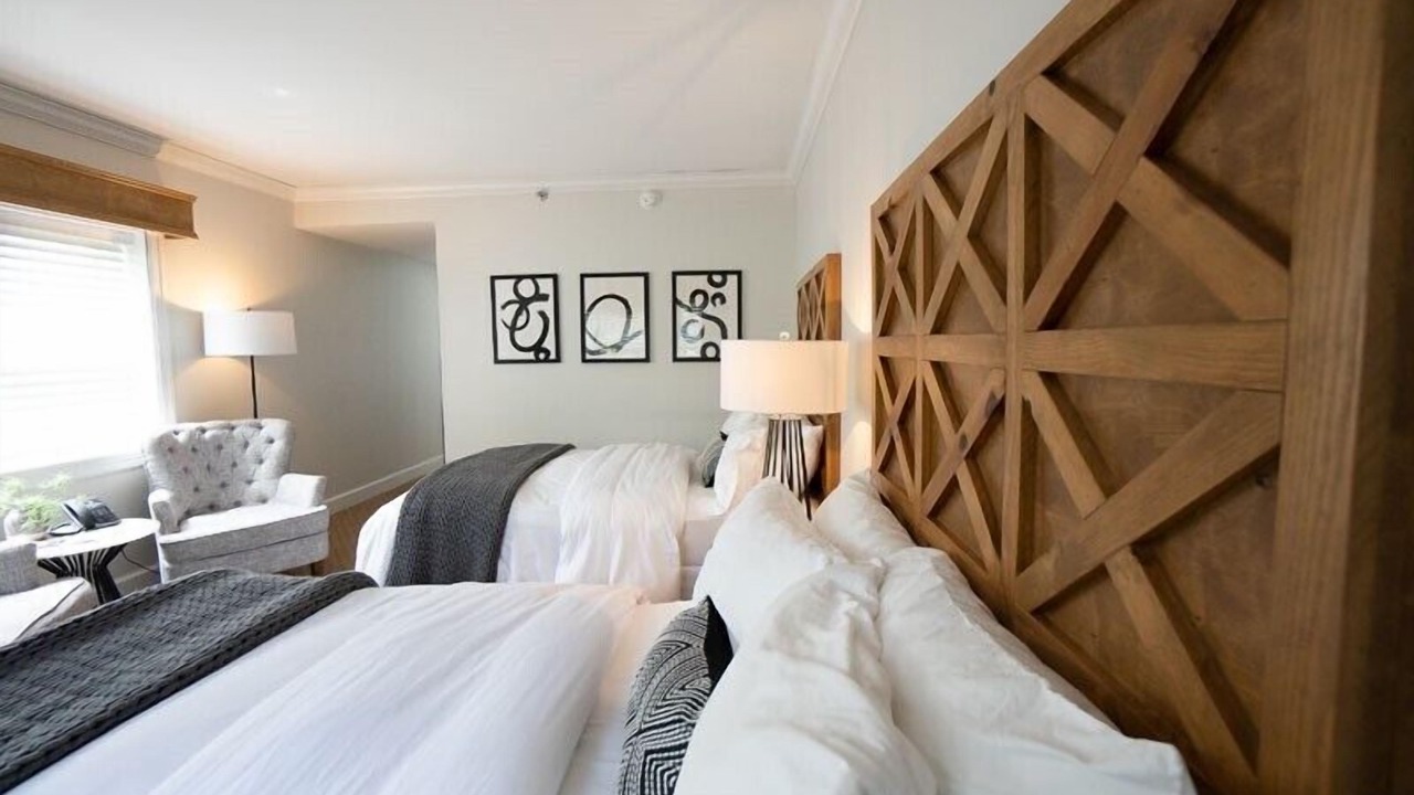 Photo of Others in Alfred