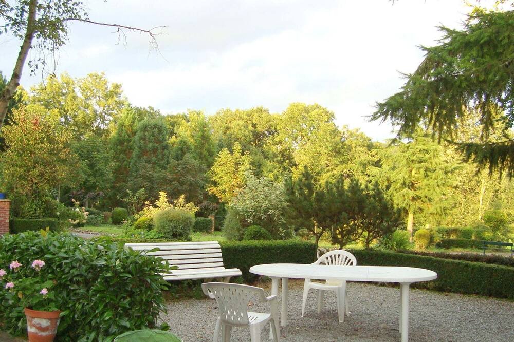 Photo of Patio Balcony in Englancourt