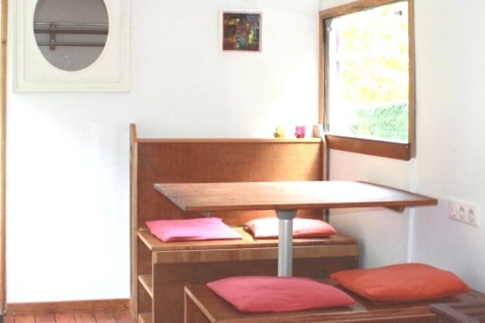 Photo of Bedroom in Sainte-Vertu