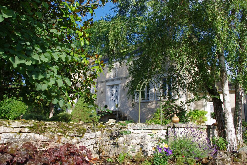 Photo of Bedroom in Sainte-Vertu