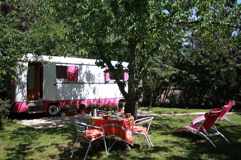 Photo of Bedroom in Sainte-Vertu