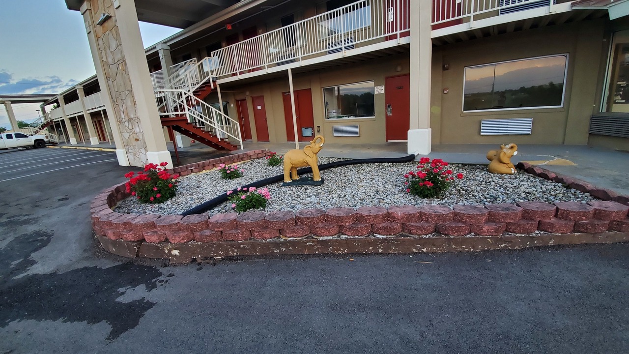 Photo of Outdoor in Madisonville