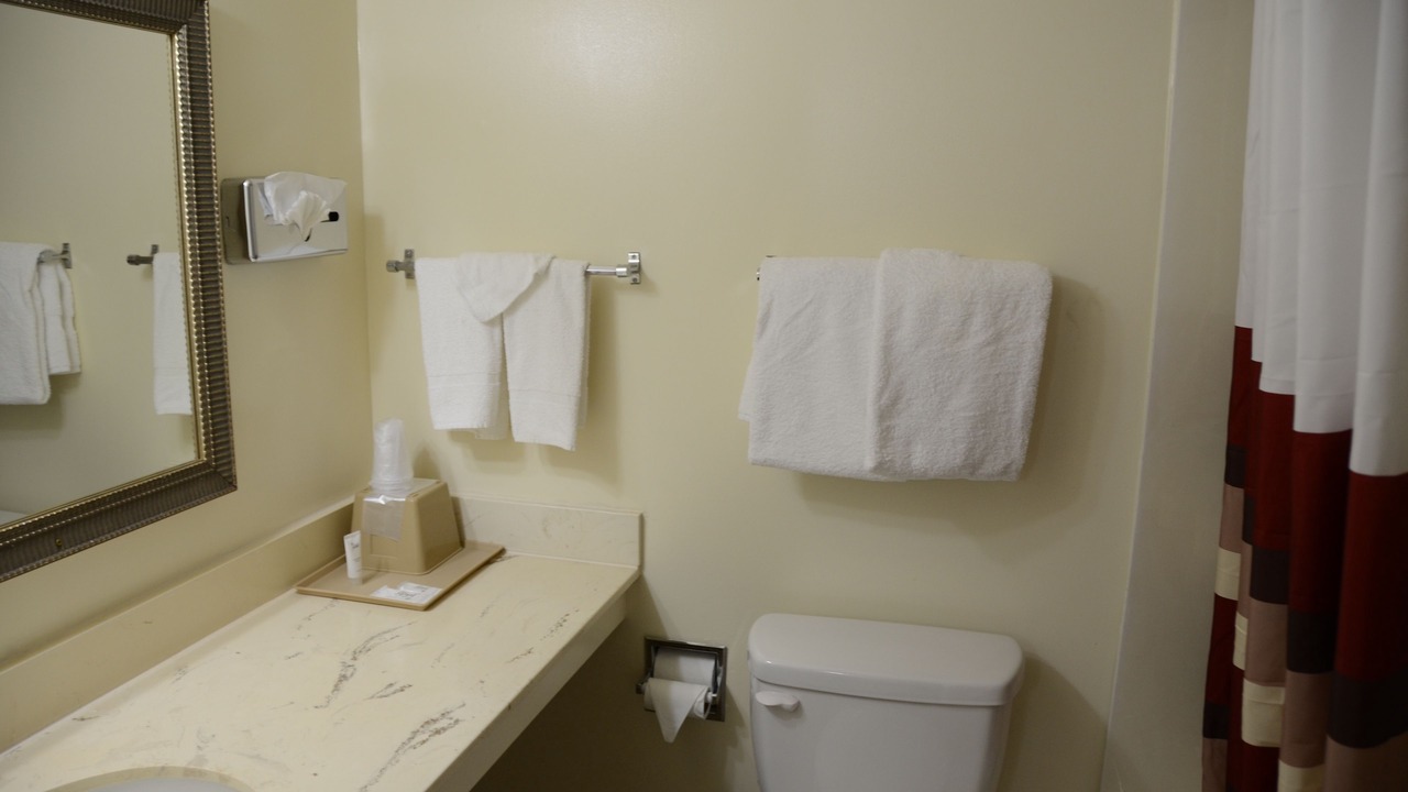 Photo of Bathroom in Madisonville