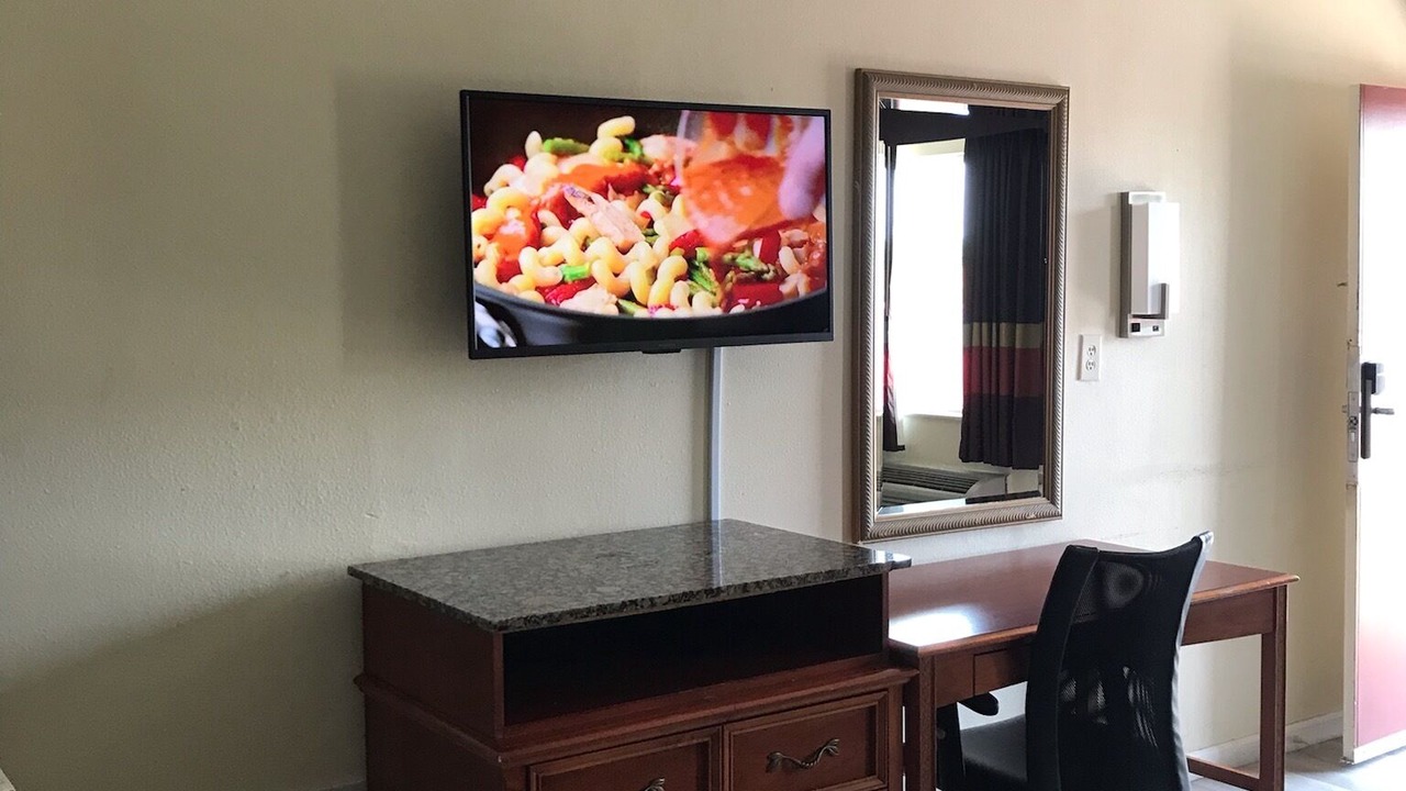 Photo of Others in Madisonville