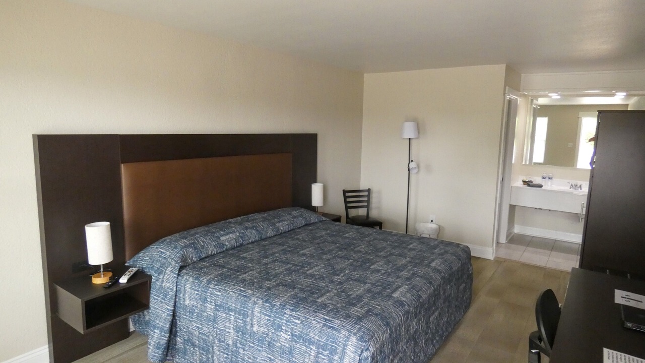 Photo of Bedroom in La Rose