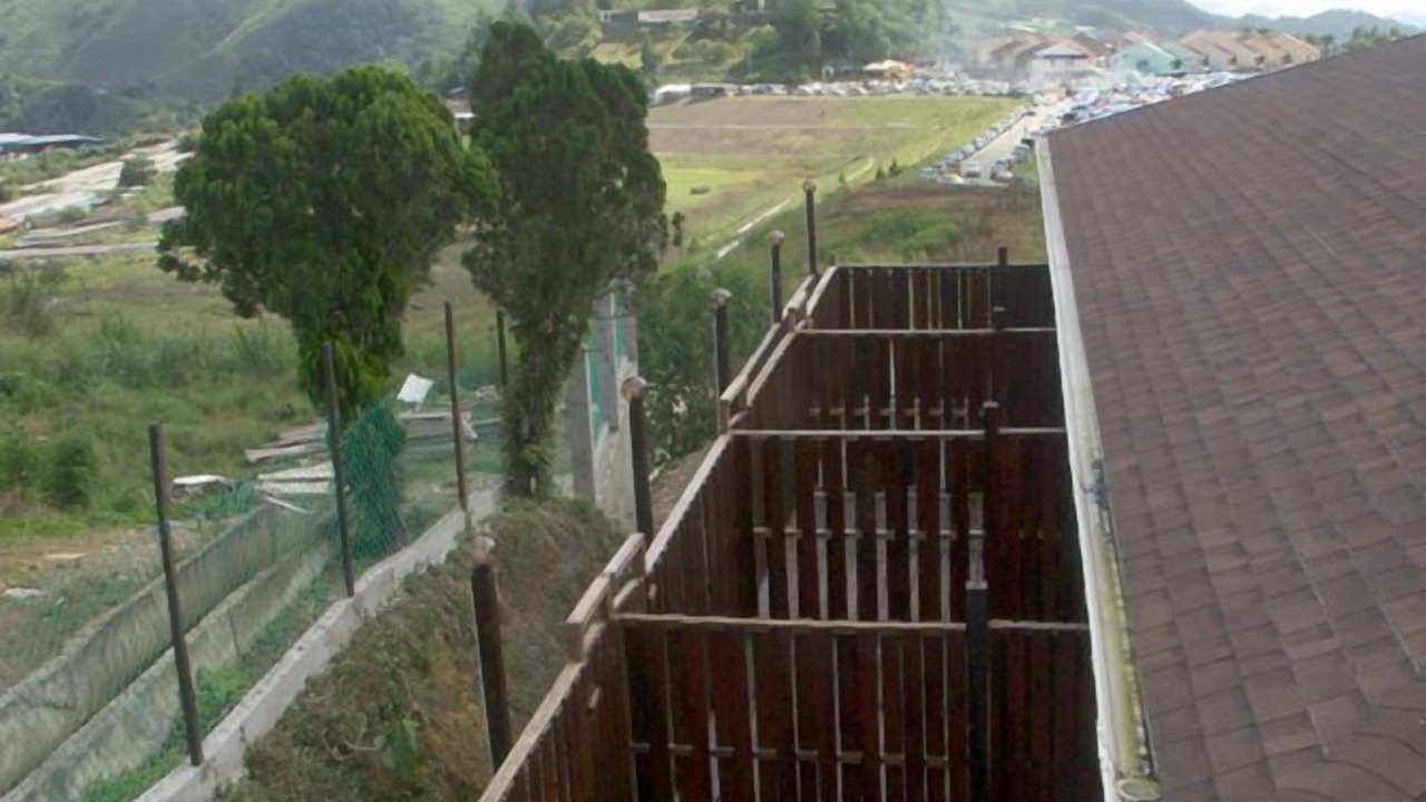 Photo of Buildings in Kundasang