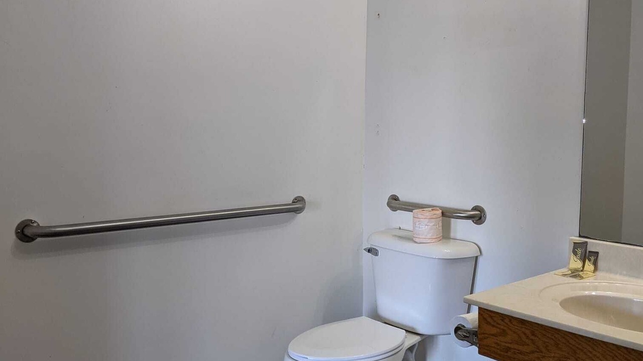 Photo of Bathroom in Tiptonville