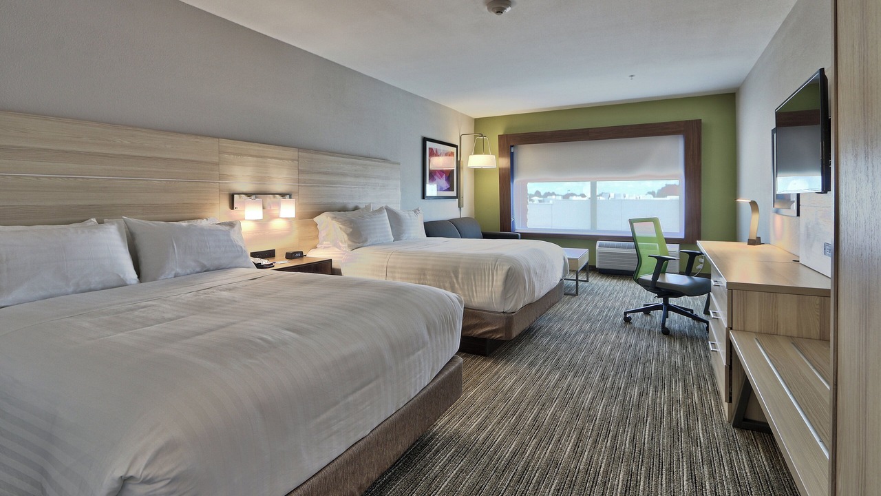 Photo of Bedroom in Roswell