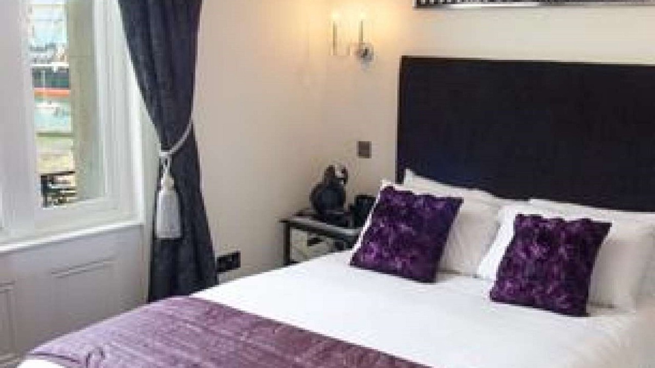 Photo of Bedroom in Portsmouth