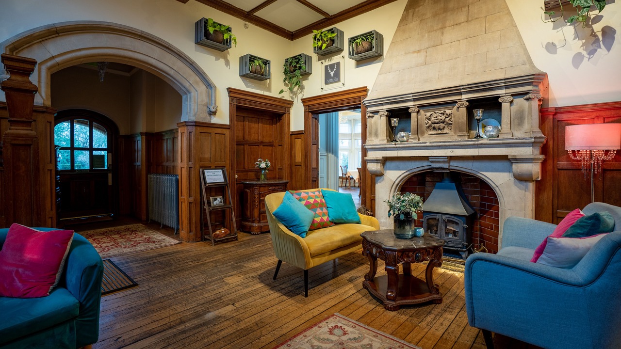 Photo of Others in Hallen