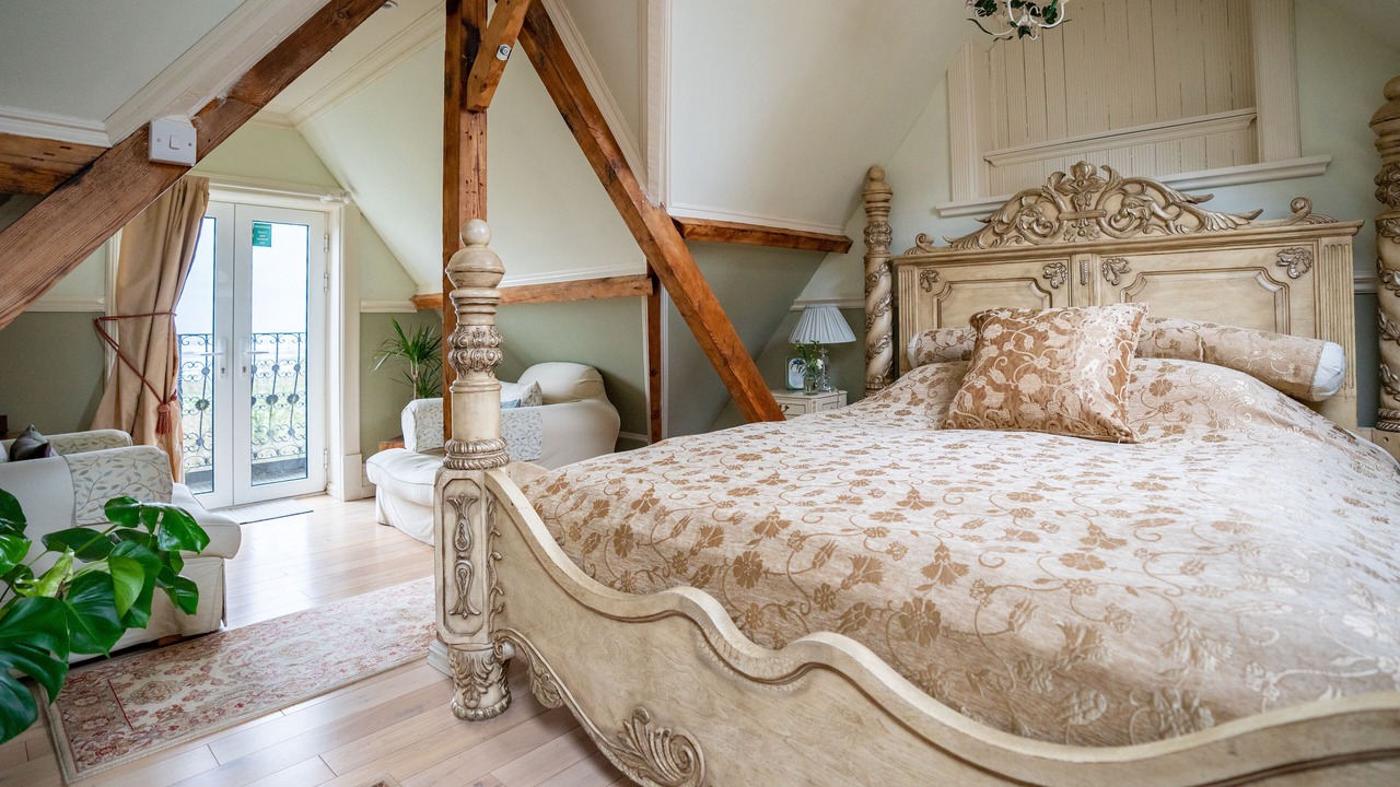 Photo of Others in Hallen