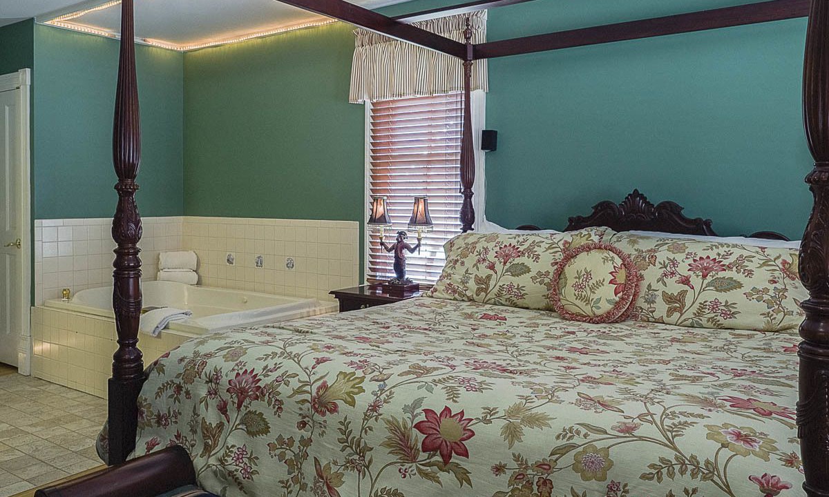 Photo of Livingroom in St. Michaels