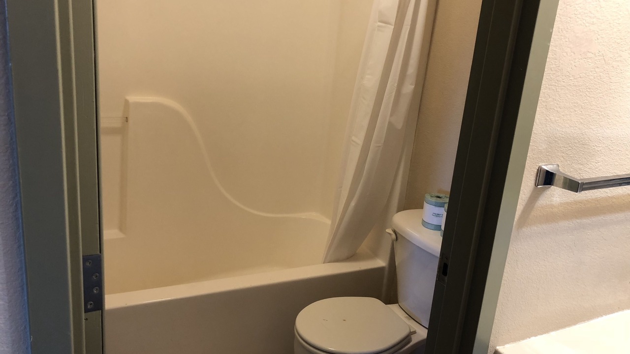 Photo of Bathroom in Park Hills