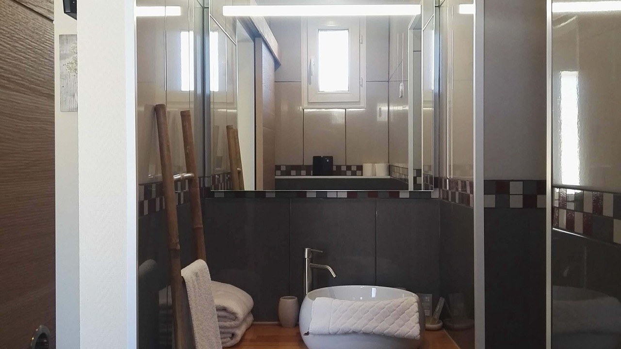 Photo of Bathroom in Vic-la-Gardiole