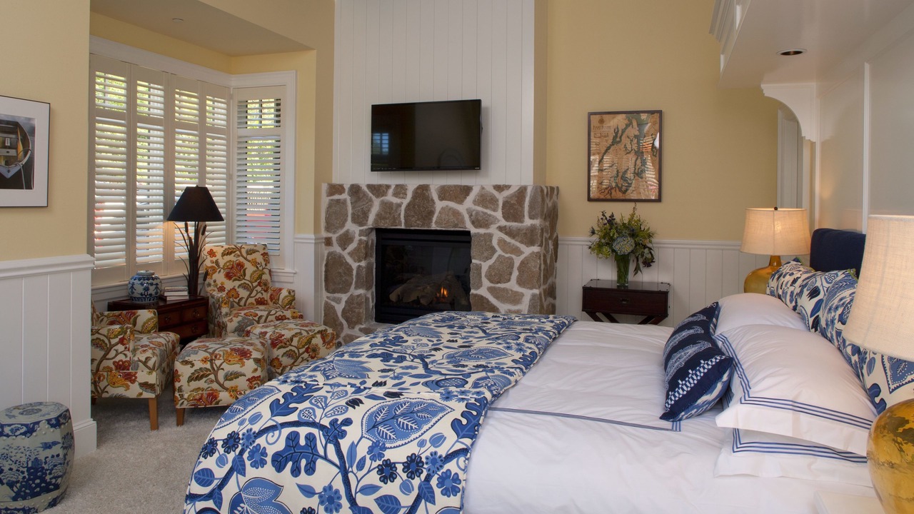 Photo of Others in Bainbridge Island