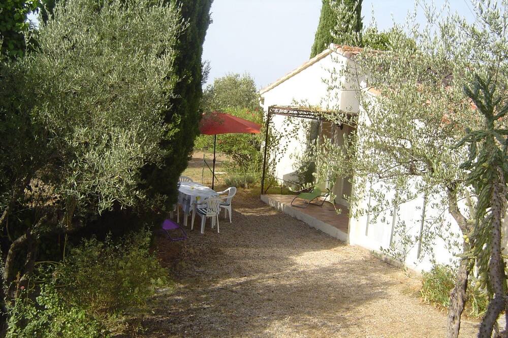 Photo of Patio Balcony in Vergeze