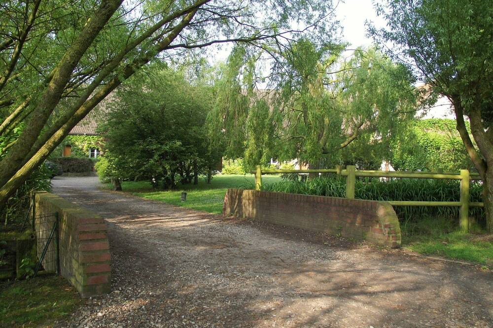 Photo of Others in Monchaux