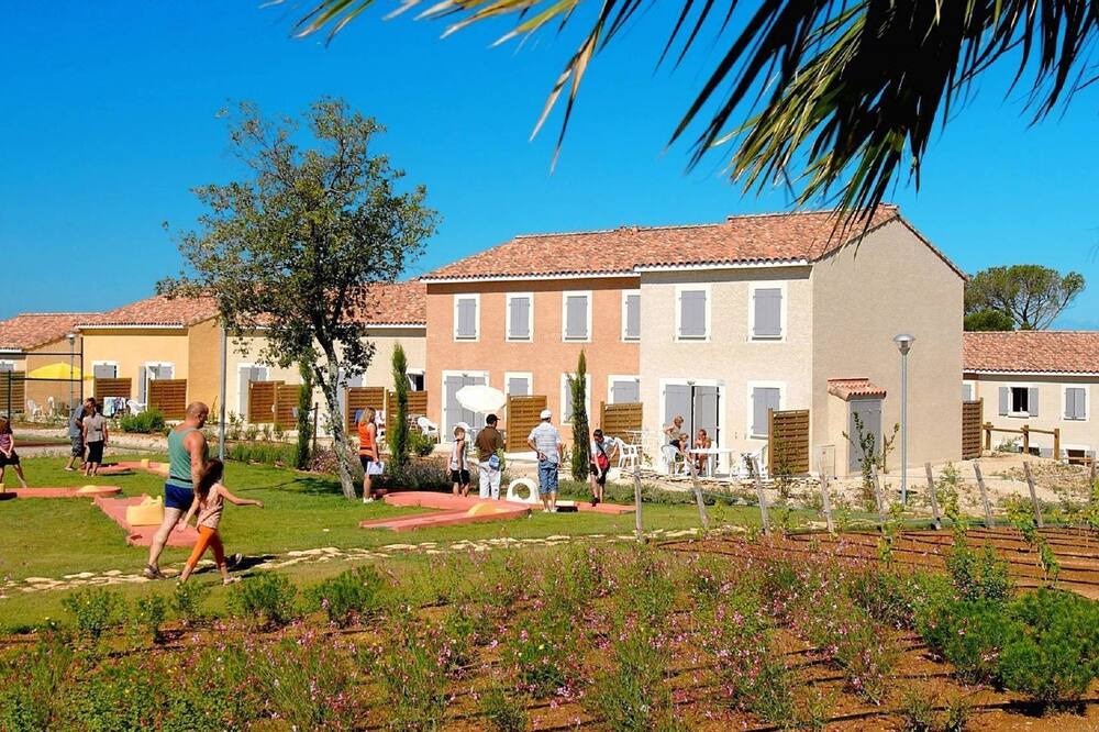 Photo of Outdoor in Calvisson