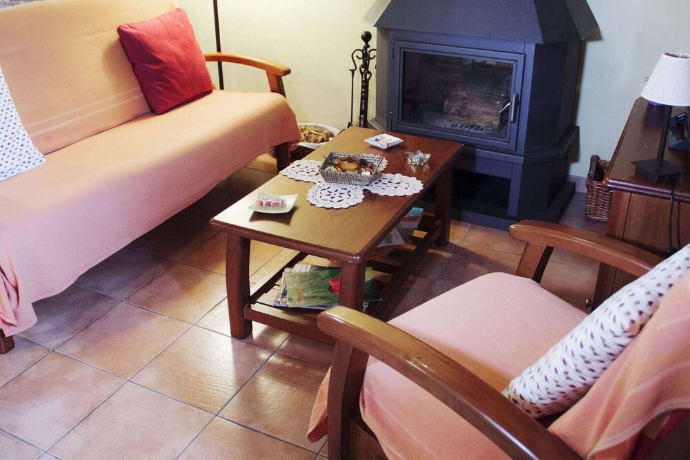 Photo of Livingroom in Maians