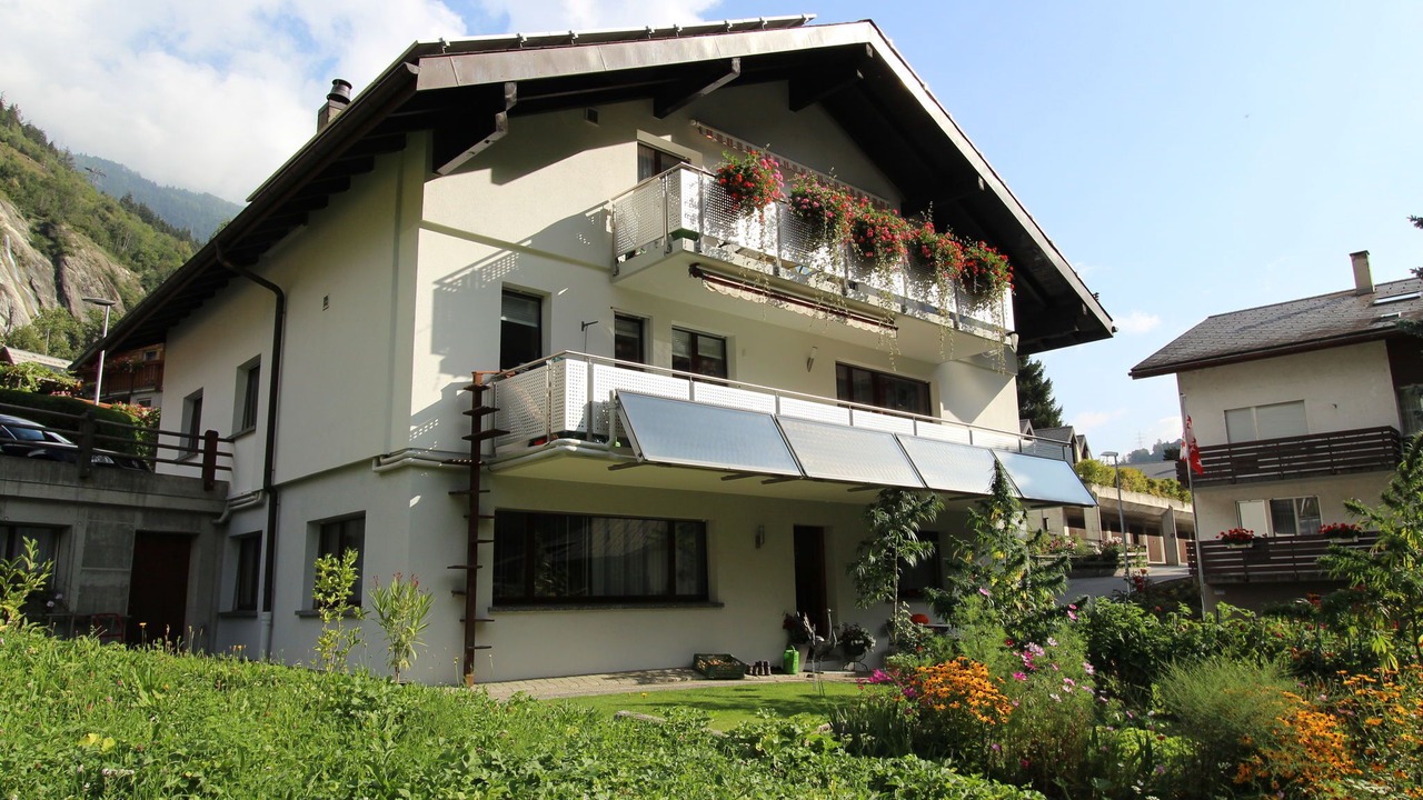 Photo of Outdoor in Morel