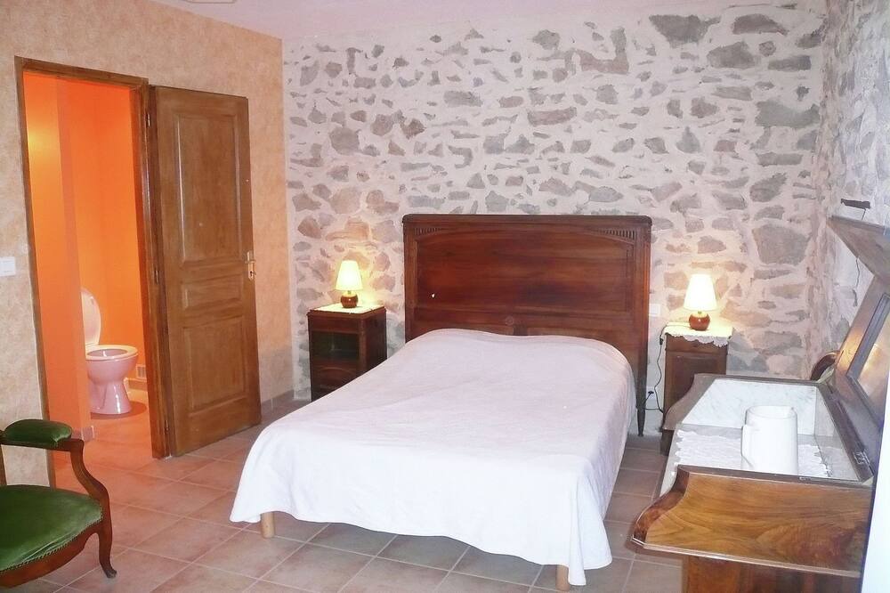 Photo of Bedroom in Montbrun-des-Corbieres