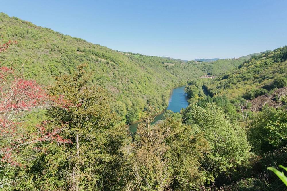 Photo of Others in Montclar