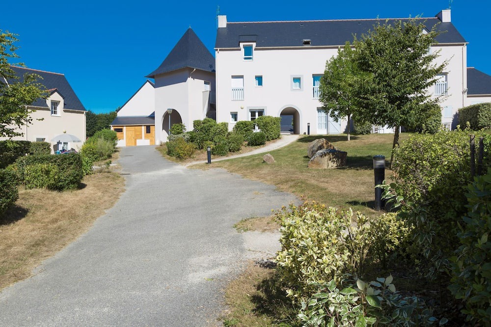 Photo of Outdoor in Le Tronchet