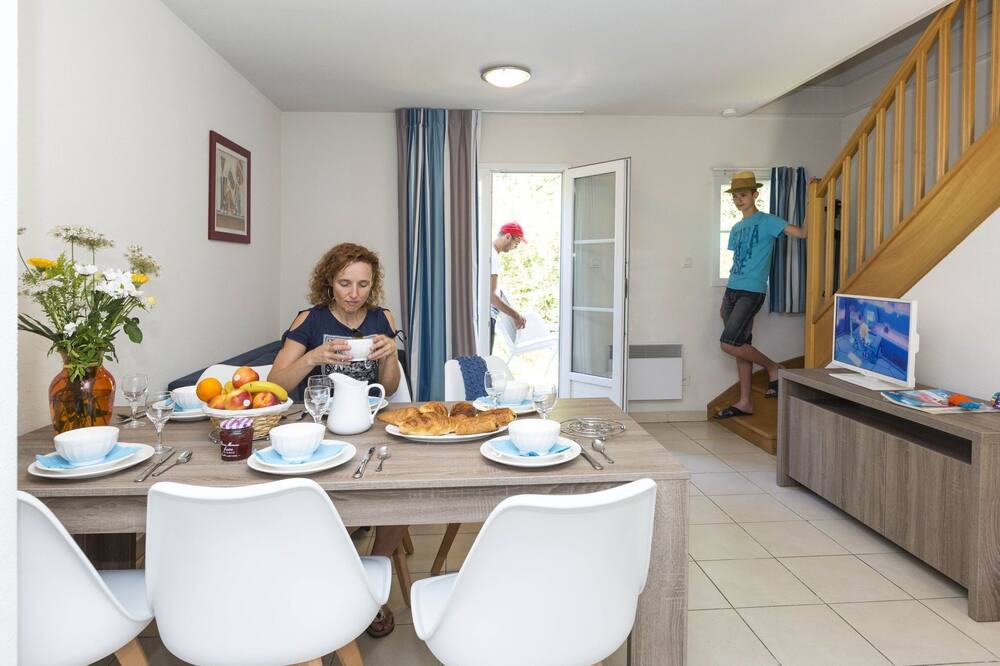 Photo of Livingroom in Le Tronchet