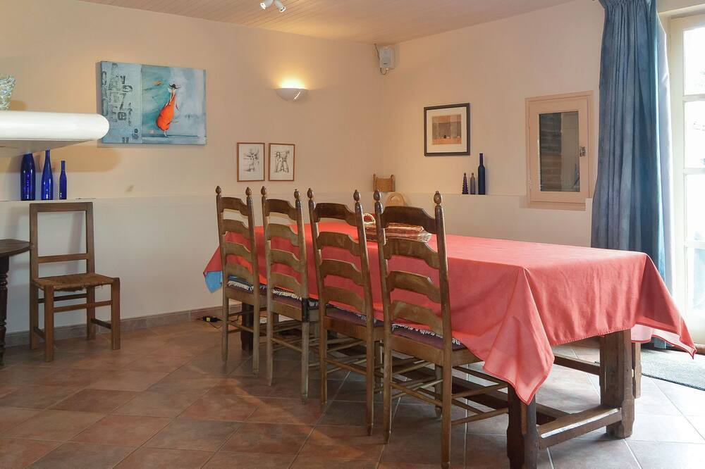 Photo of Livingroom in Piquecos