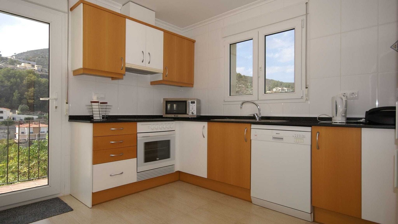 Photo of Kitchen in Alcalali