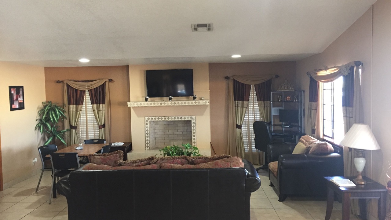 Photo of Livingroom in Pearsall