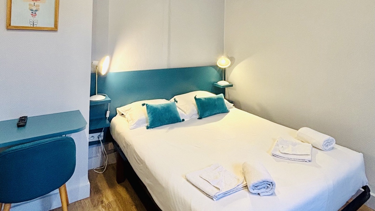 Photo of Bedroom in Fontainebleau