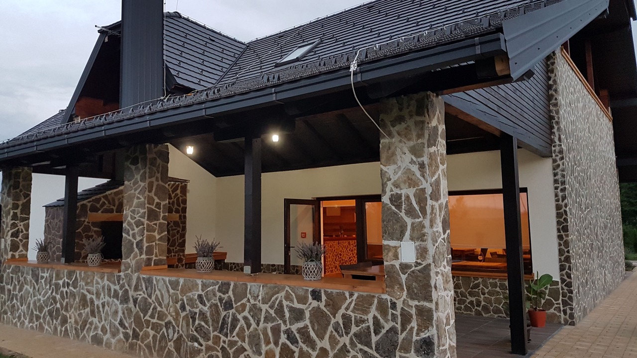 Photo of Patio Balcony in Catrnja