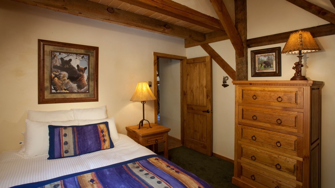 Photo of Bedroom in Taos Ski Valley