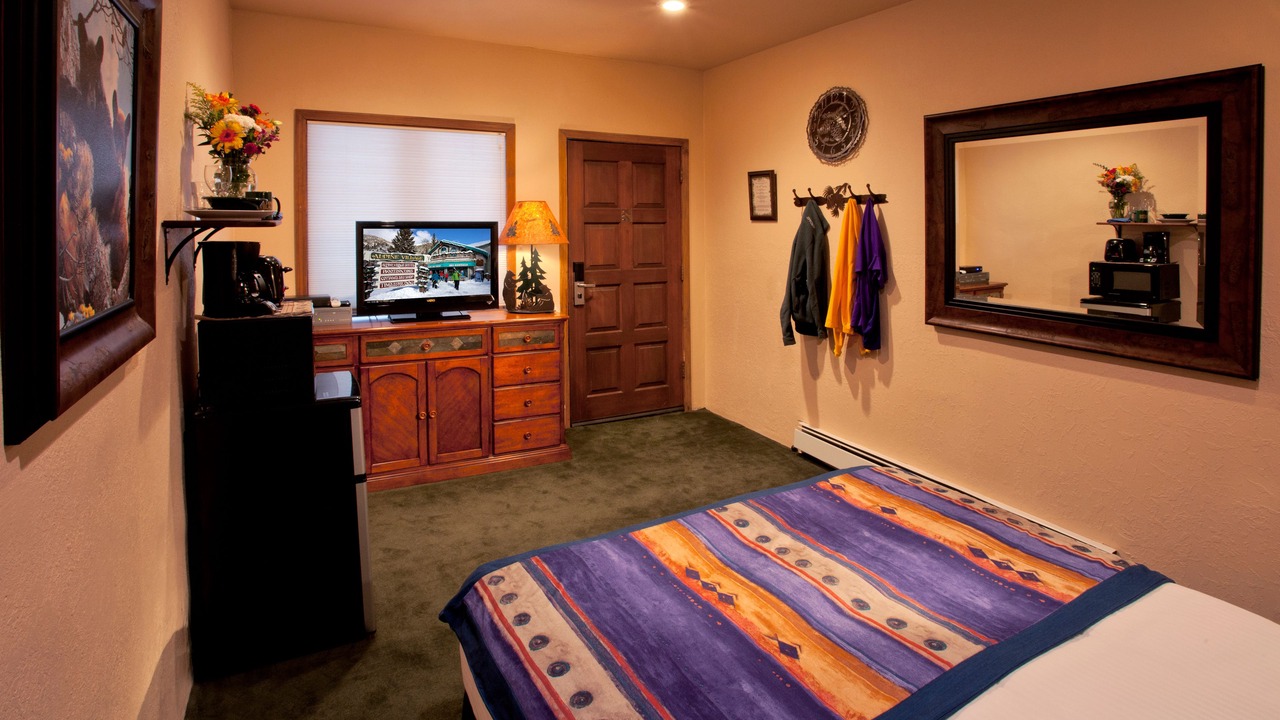 Photo of Bedroom in Taos Ski Valley