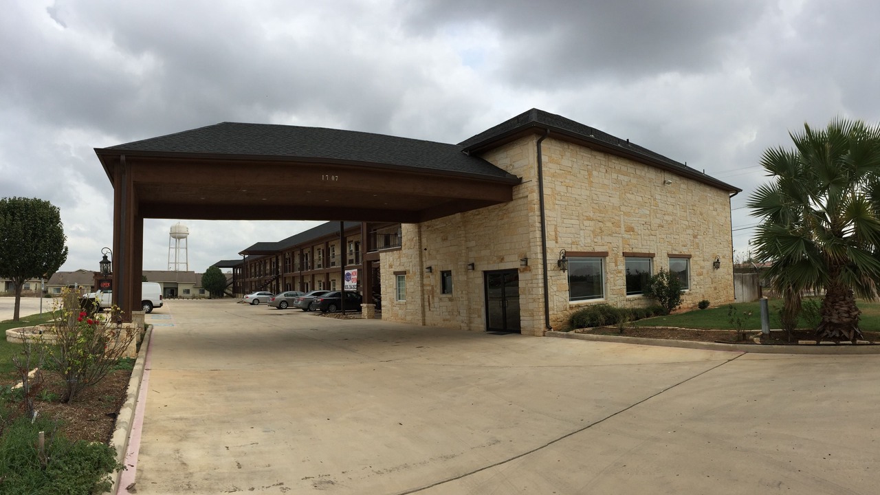 Photo of Outdoor in Pearsall