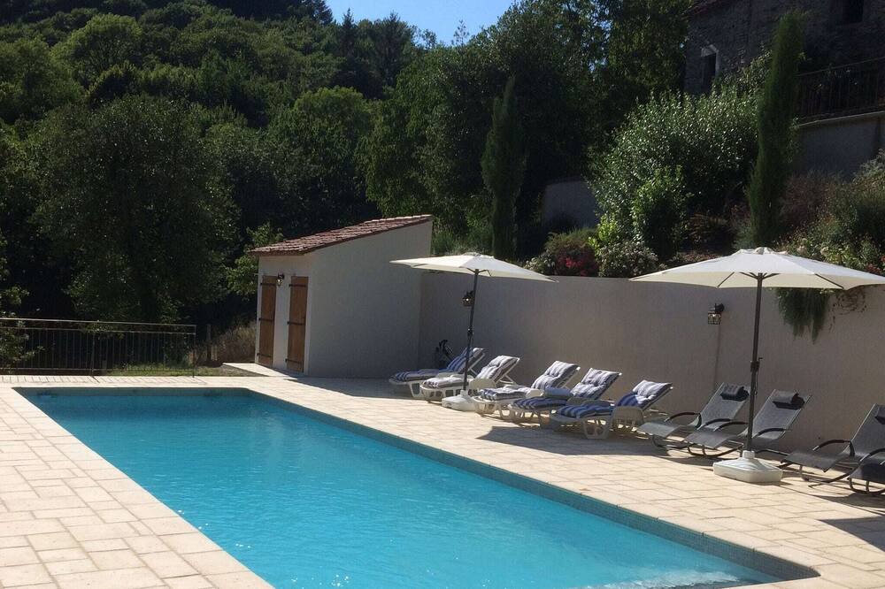 Photo of Outdoor in Courniou