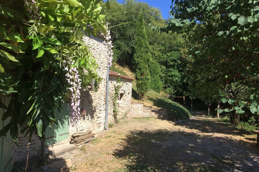 Photo of Outdoor in Courniou