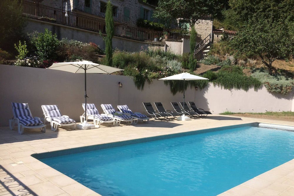 Photo of Outdoor in Courniou