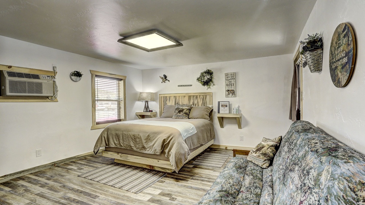 Photo of Others in Cascade