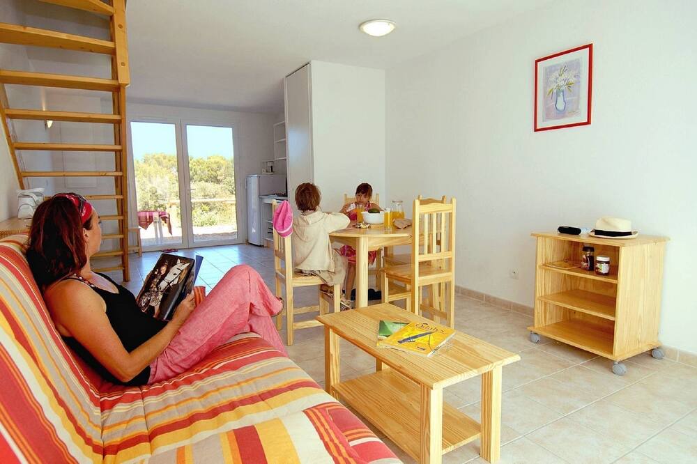 Photo of Livingroom in Calvisson