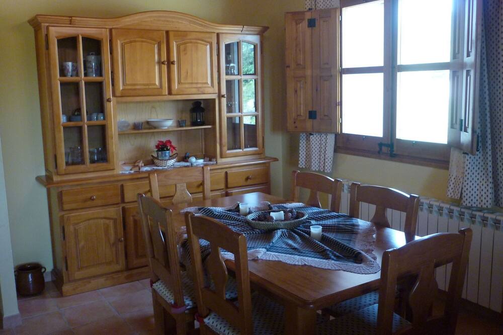 Photo of Livingroom in Maians