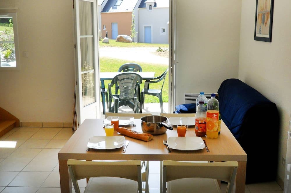 Photo of Livingroom in Le Tronchet