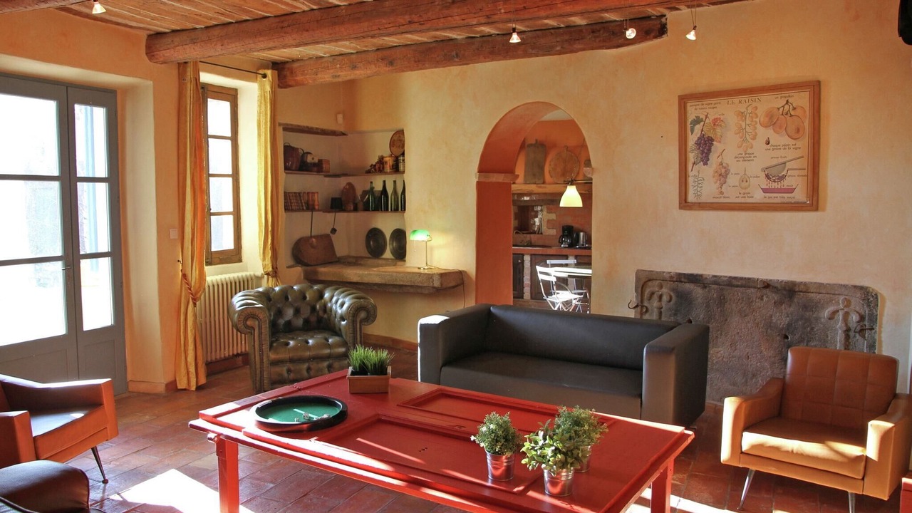 Photo of Livingroom in Saint-Cesaire-de-Gauzignan