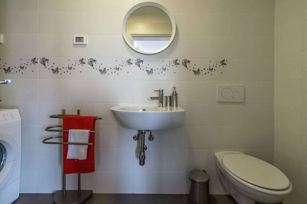 Photo of Bathroom in Jakovici